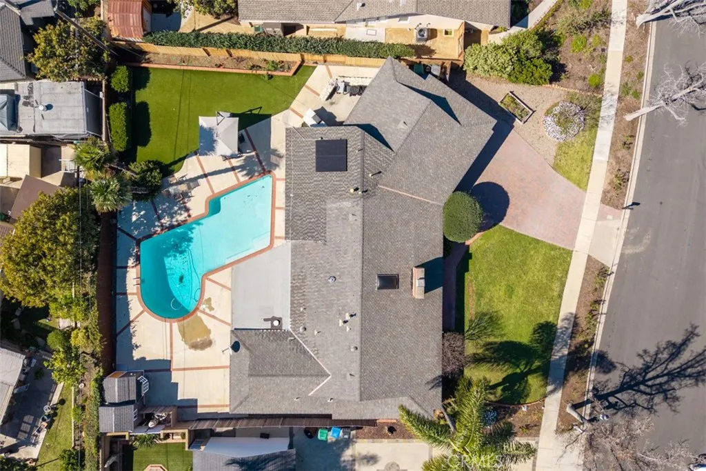 17922 Romelle, Santa Ana, California 92705 home-pic-61