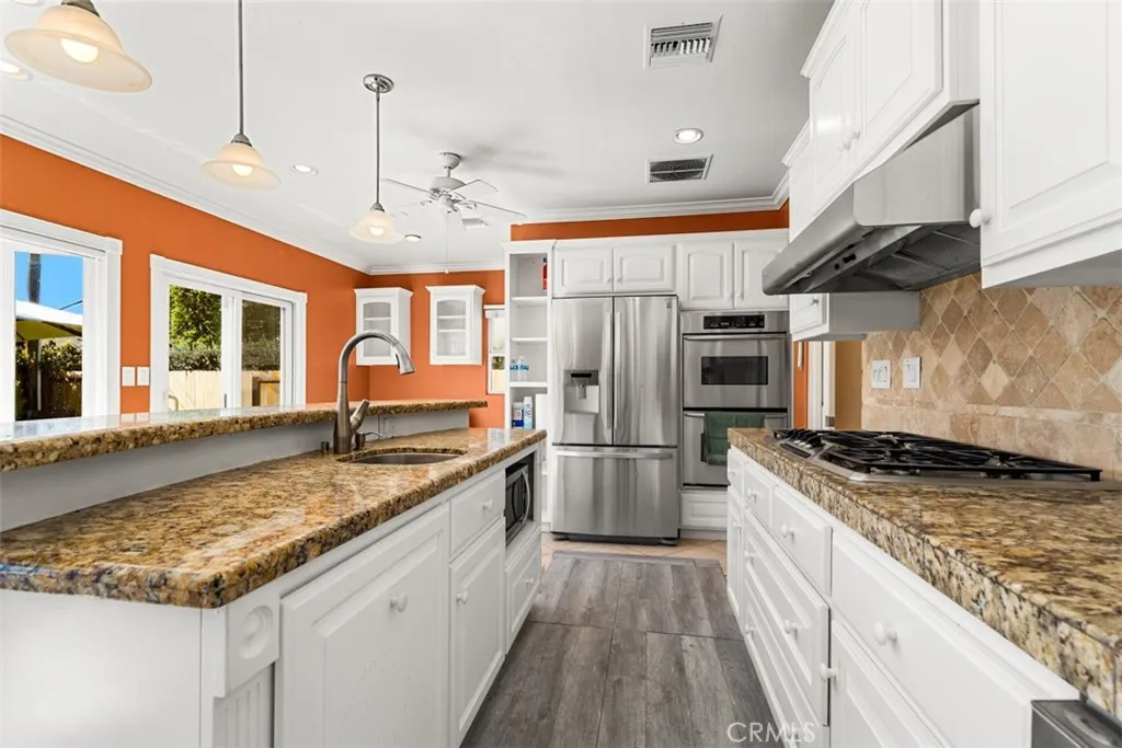 17922 Romelle, Santa Ana, California 92705 home-pic-8