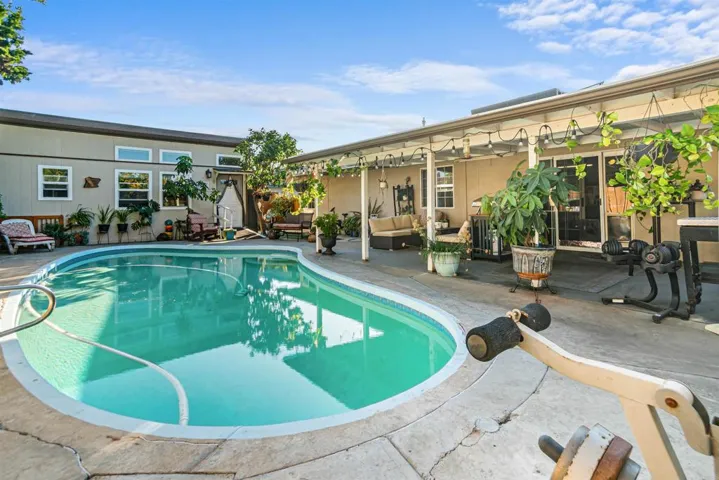 128 Frontier Drive, Oceanside, California 92054
