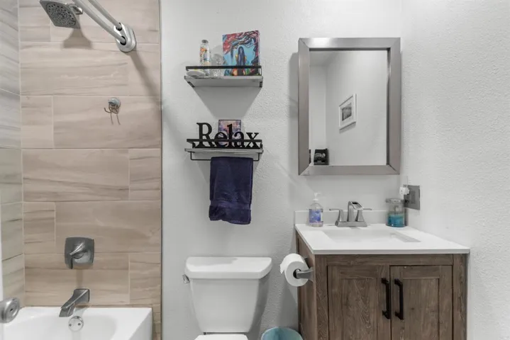 128 Frontier Drive, Oceanside, California 92054
