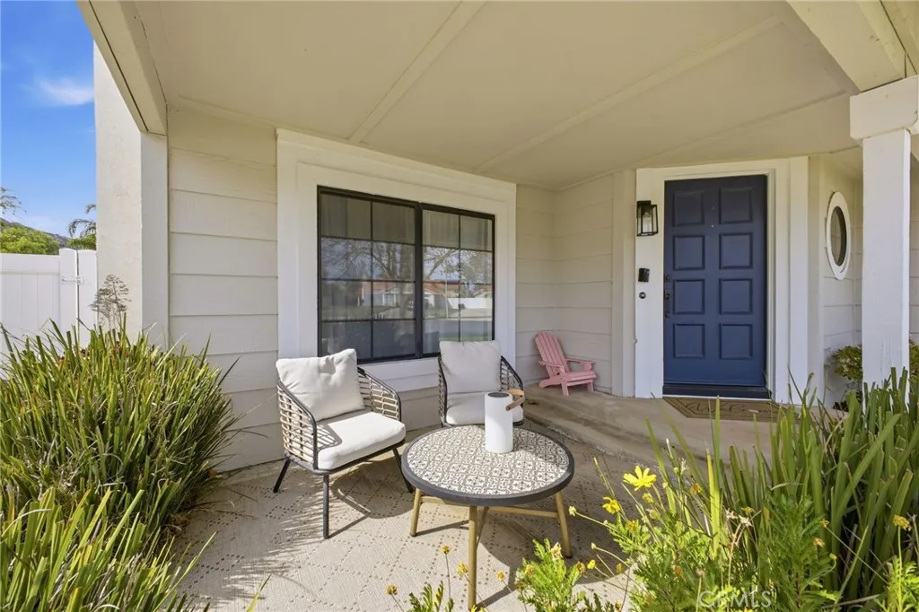 30945 Sawgrass Court, Temecula, California 92592 home-pic-2