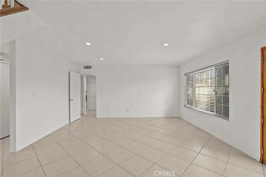 25550 Old Course Way, Valencia, California 91355 home-pic-22