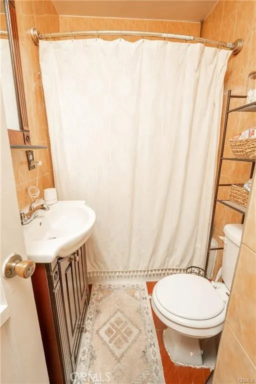645 E 113th, Los Angeles, California 90059 home-pic-17
