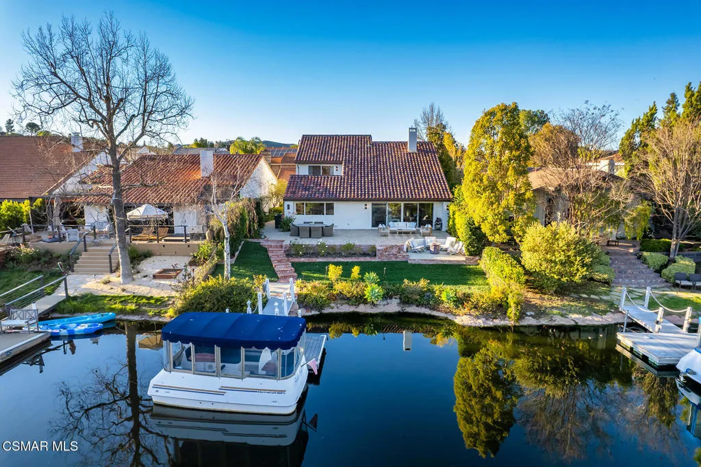 3828 Mainsail Circle, Westlake Village, California 91361 home-pic-1
