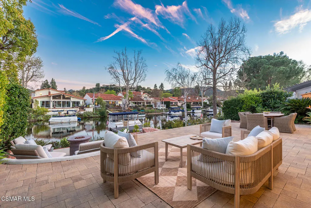 3828 Mainsail Circle, Westlake Village, California 91361 home-pic-3