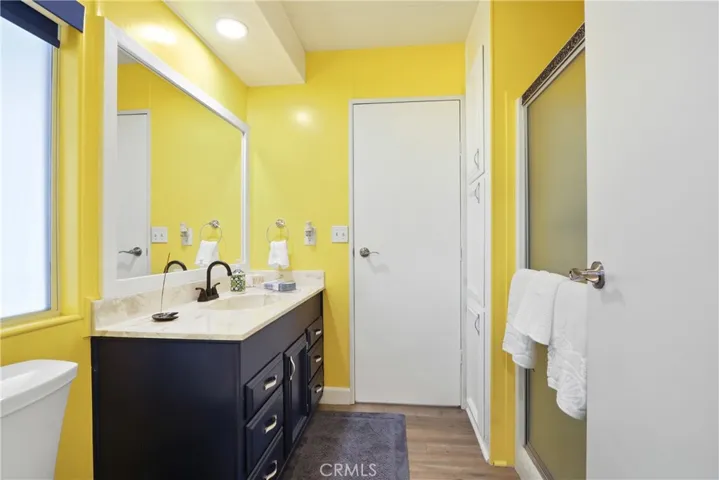2nd Bathroom off bedroom and laundry