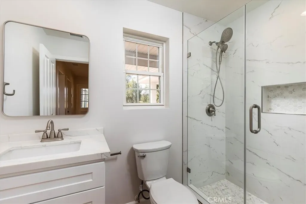23100 Rolling Meadows Drive, Perris, California 92570 home-pic-30