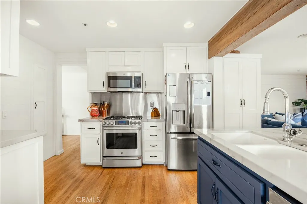 111 Esplanade, San Clemente, California 92672 home-pic-16