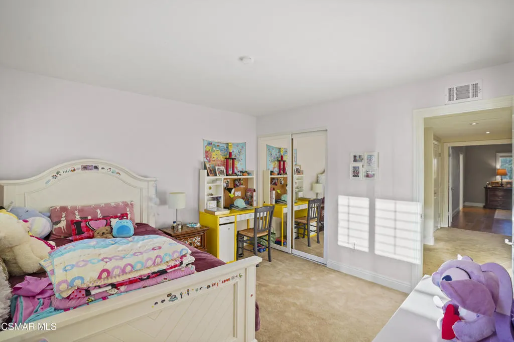 1633 Aspenwall Road, Lake Sherwood, California 91361 home-pic-31