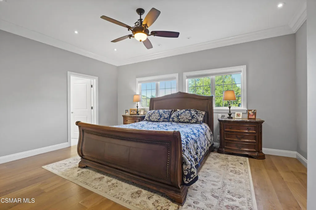 1633 Aspenwall Road, Lake Sherwood, California 91361 home-pic-4