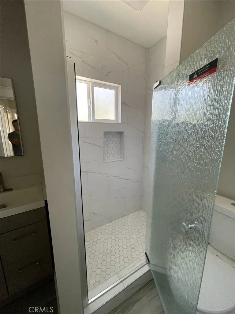 604 S Van Ness Avenue, Santa Ana, California 92701 home-pic-2