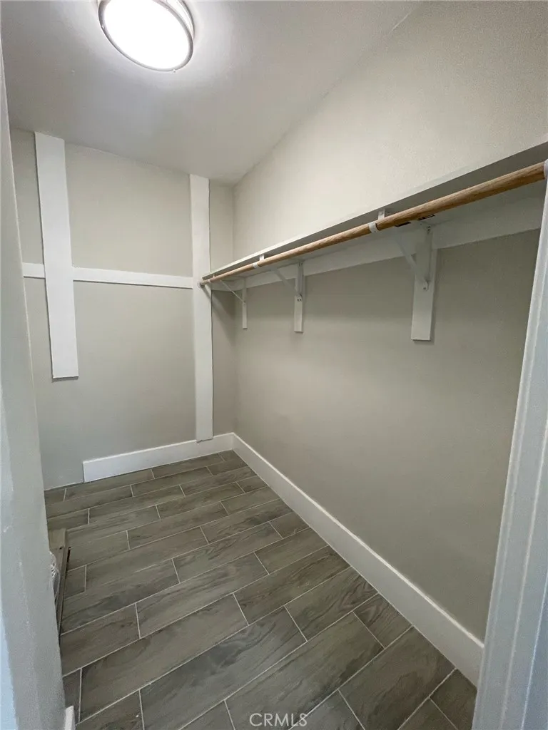 604 S Van Ness Avenue, Santa Ana, California 92701 home-pic-12