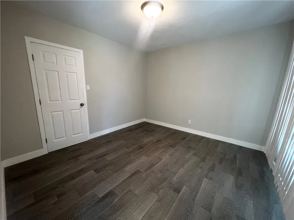 604 S Van Ness Avenue, Santa Ana, California 92701 home-pic-26
