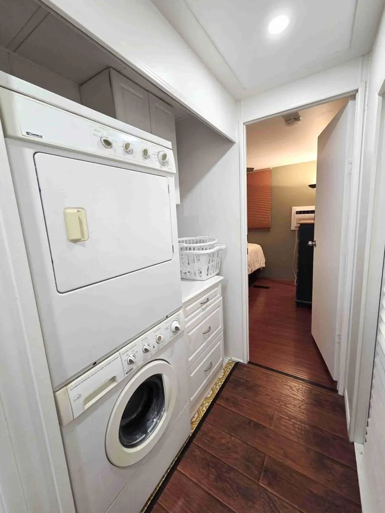 Interior Laundry