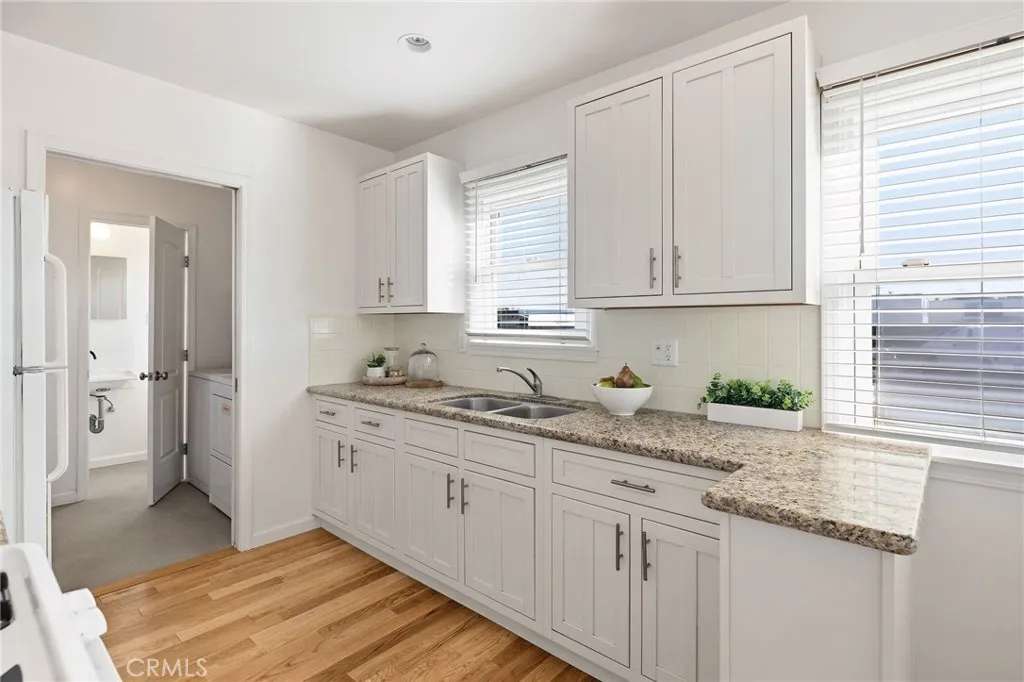 16718 Patronella, Torrance, California 90504 home-pic-14
