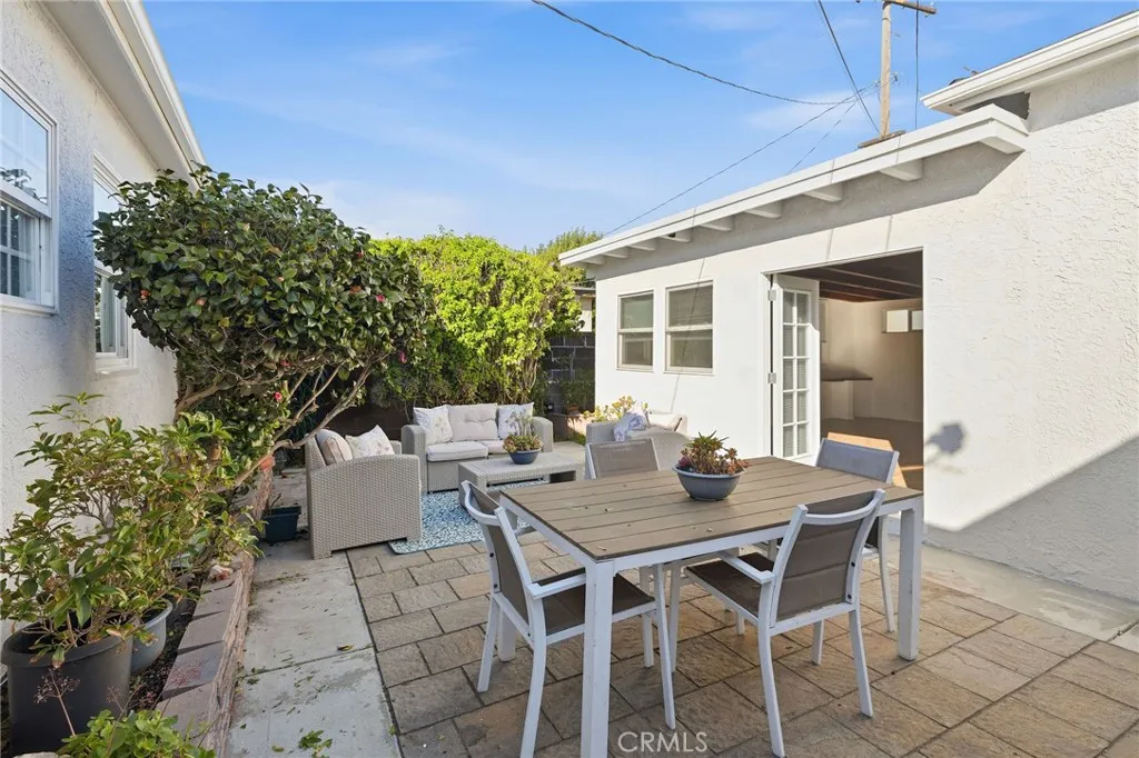 16718 Patronella, Torrance, California 90504 home-pic-34