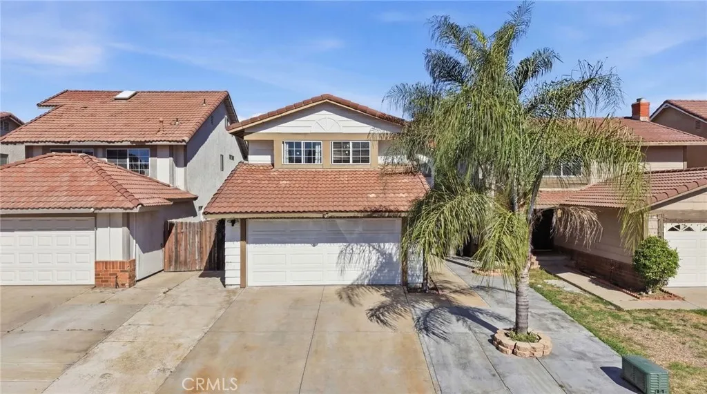 23410 Woodlander Way, Moreno Valley, California 92557 home-pic-1