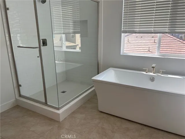 144 Sash, Irvine, California 92618