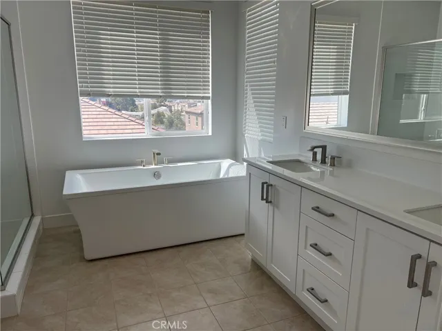 144 Sash, Irvine, California 92618