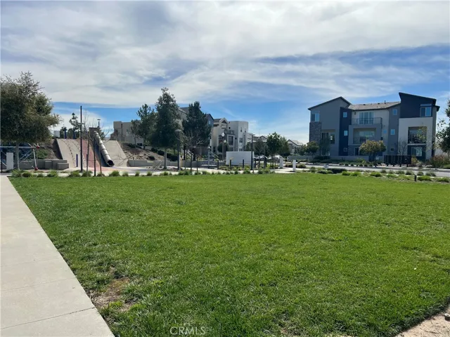 144 Sash, Irvine, California 92618