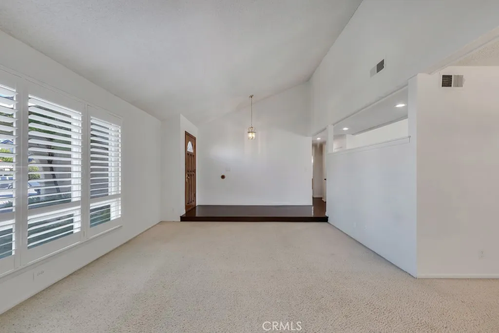2175 N Marlies, Simi Valley, California 93063 home-pic-5