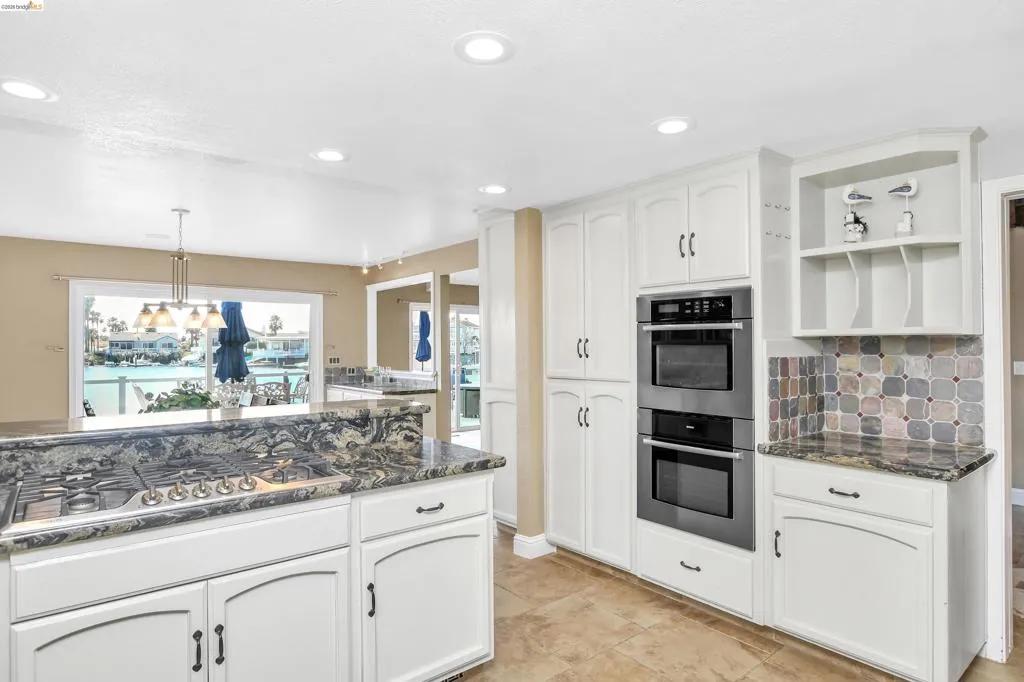 5761 5761 Salmon Ct, Discovery Bay, California 94505 home-pic-21
