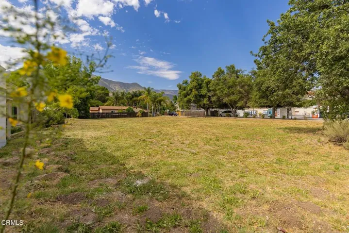 608 E Ojai Ave