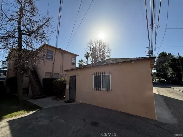 4343 Laurel Canyon Boulevard, Studio City, California 91604