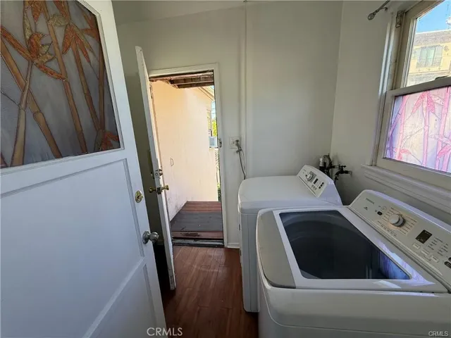 4343 Laurel Canyon Boulevard, Studio City, California 91604