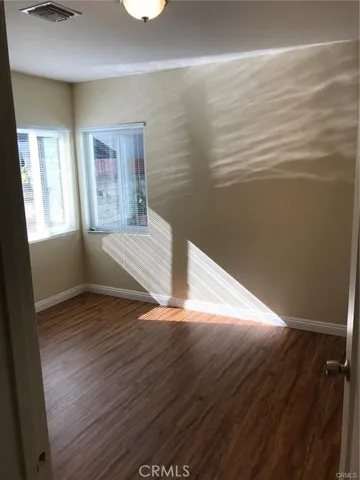 bedroom_2