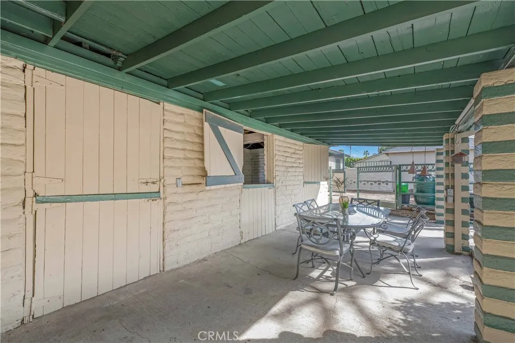 1321 W Valleyheart Drive, Burbank, California 91506 home-pic-41
