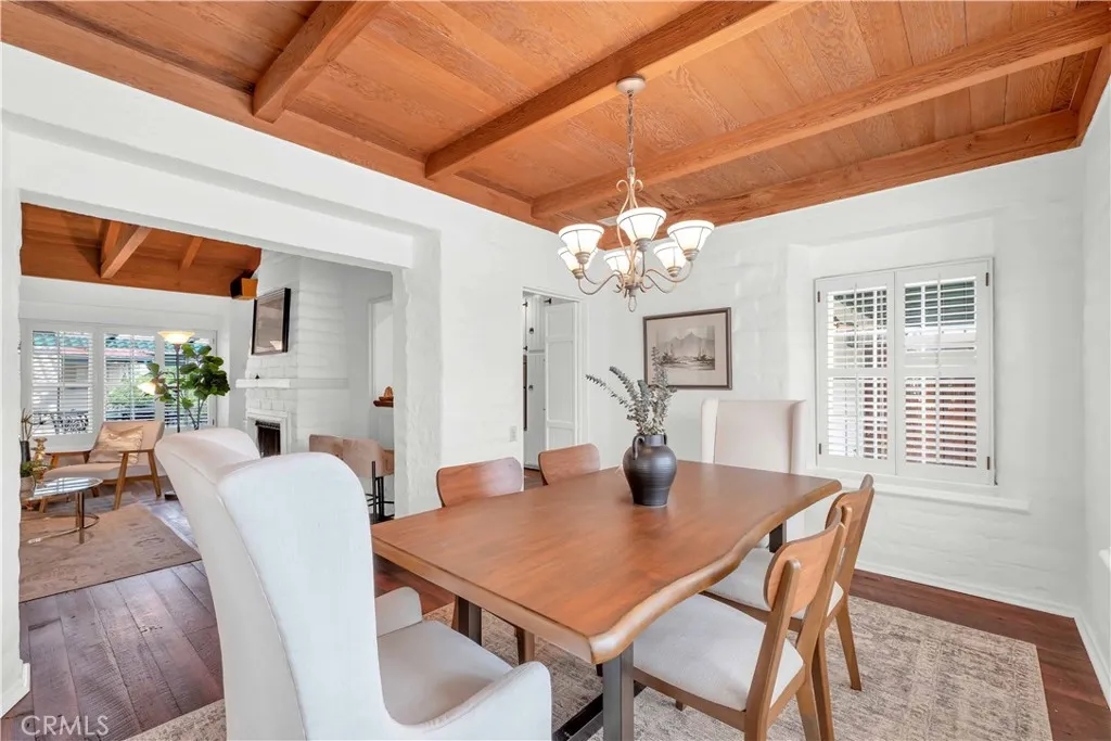 1321 W Valleyheart Drive, Burbank, California 91506 home-pic-10