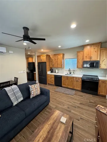 1360 Magnolia, Unit 3