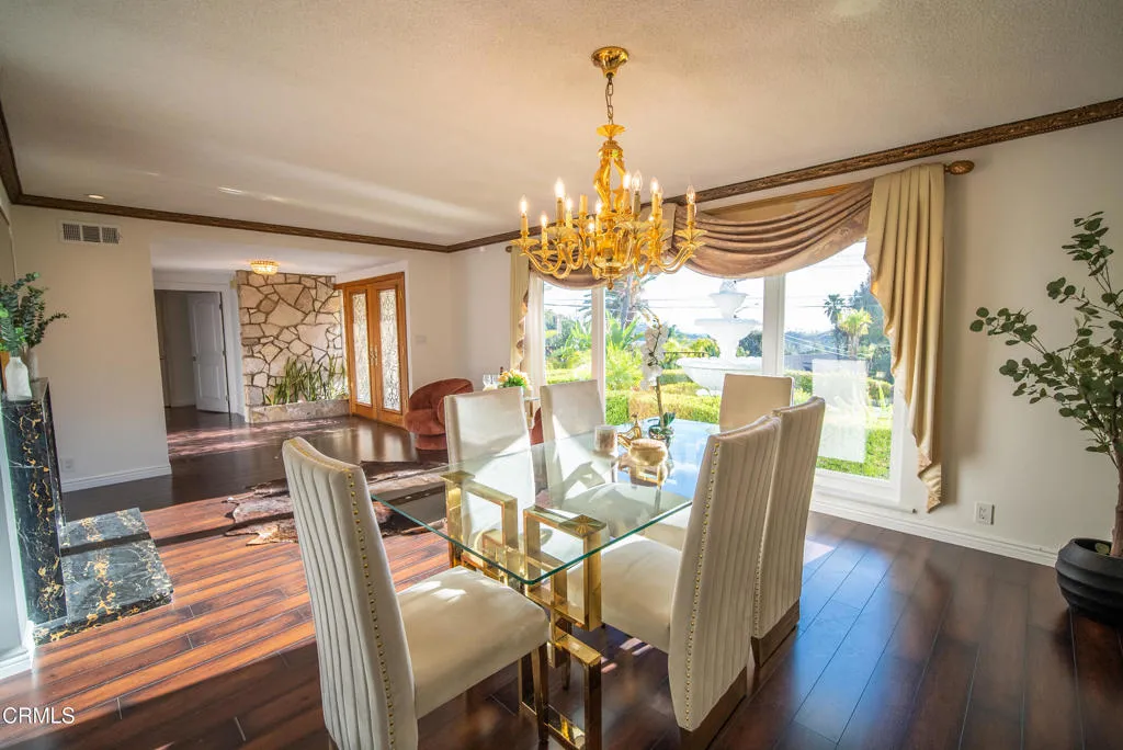 2460 Las Positas Road, Glendale, California 91208 home-pic-7