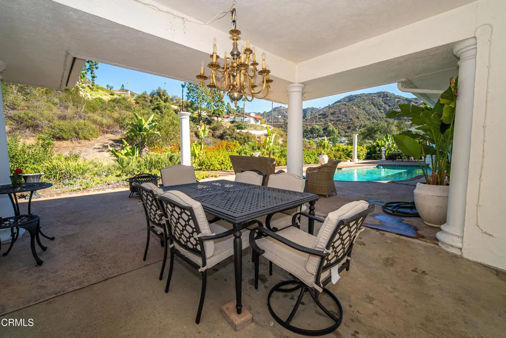2460 Las Positas Road, Glendale, California 91208 home-pic-34