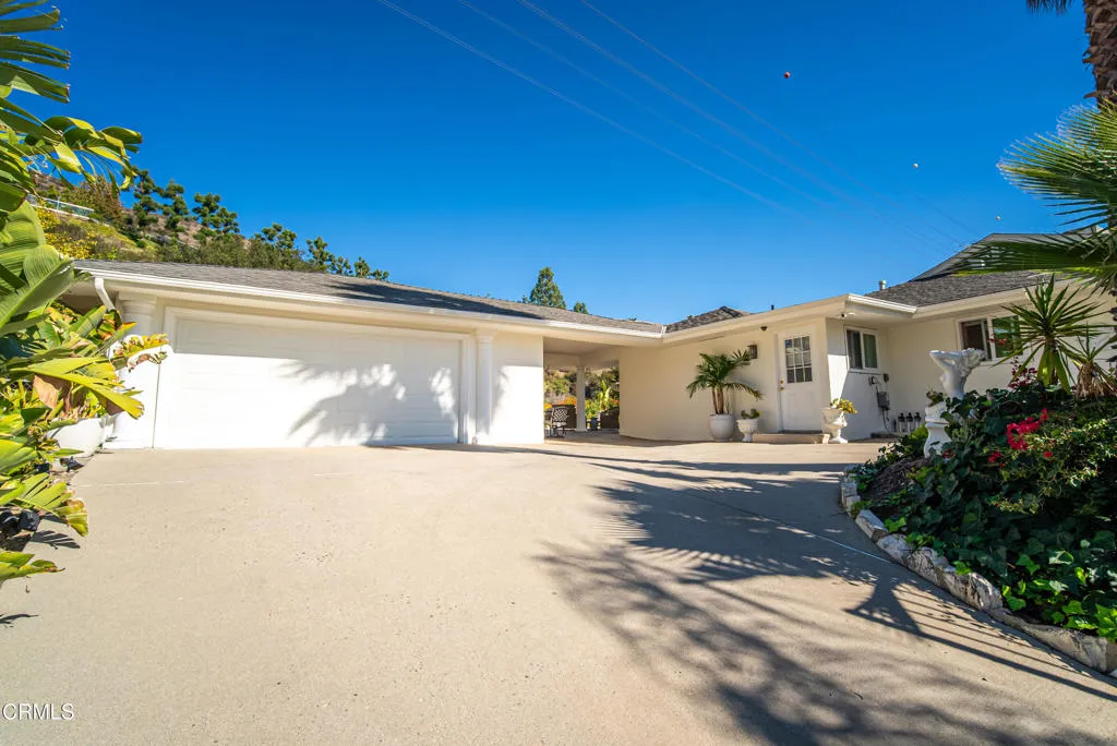 2460 Las Positas Road, Glendale, California 91208 home-pic-36
