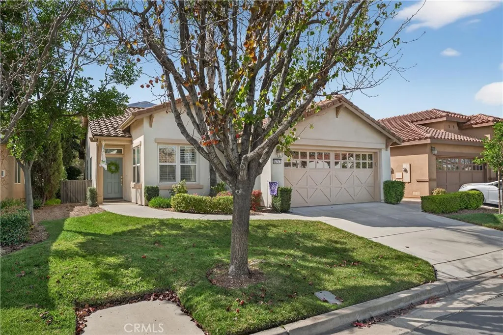 24247 Songsparrow Lane, Corona, California 92883 home-pic-2