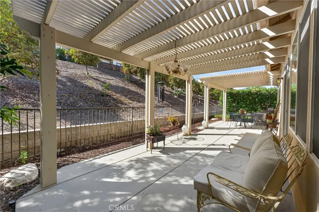 24247 Songsparrow Lane, Corona, California 92883 home-pic-28