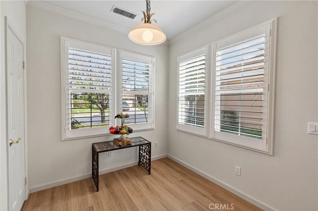 24247 Songsparrow Lane, Corona, California 92883 home-pic-20