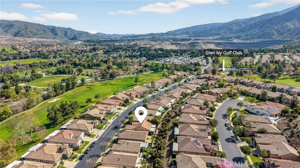 24247 Songsparrow Lane, Corona, California 92883 home-pic-35