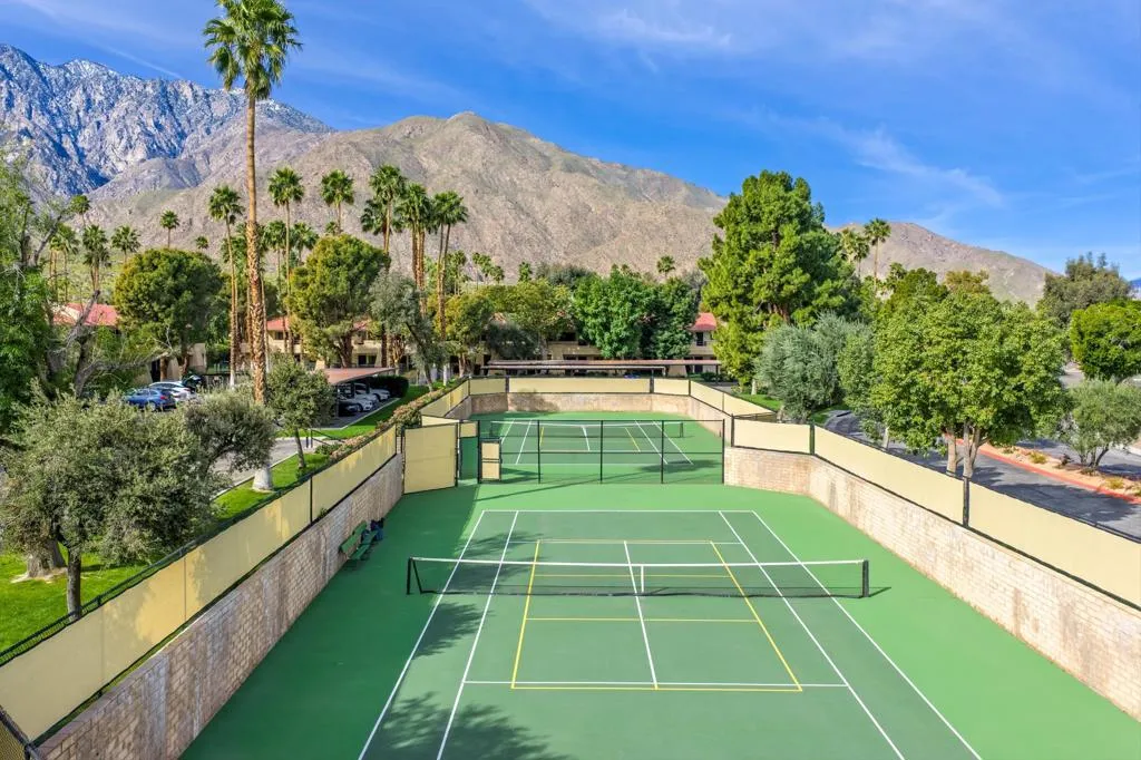 2821 W Los Felices Circle W K215, Palm Springs, California 92262 home-pic-20