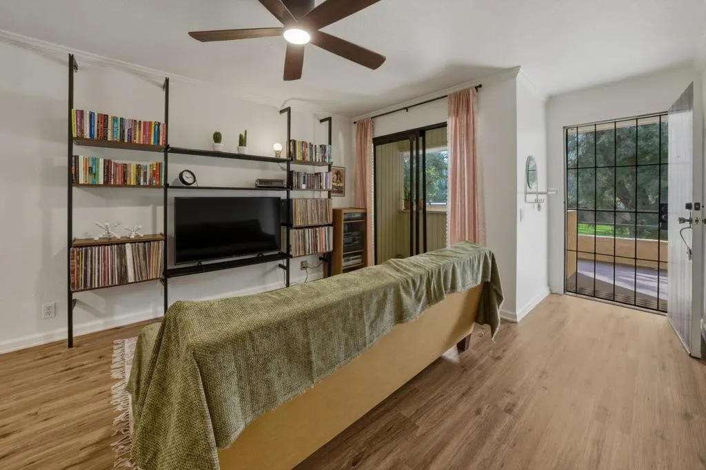 2821 W Los Felices Circle W K215, Palm Springs, California 92262 home-pic-3
