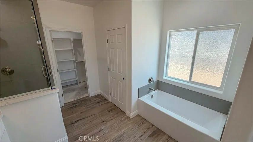 14416 Ricaree Road, Apple Valley, California 92307