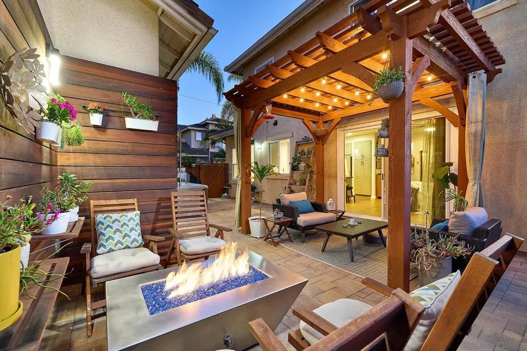, Carlsbad, California 92011 home-pic-19