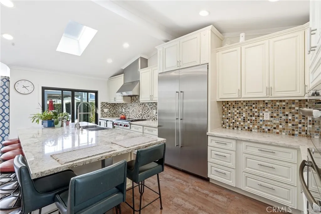 23313 Almarosa, Torrance, California 90505 home-pic-18