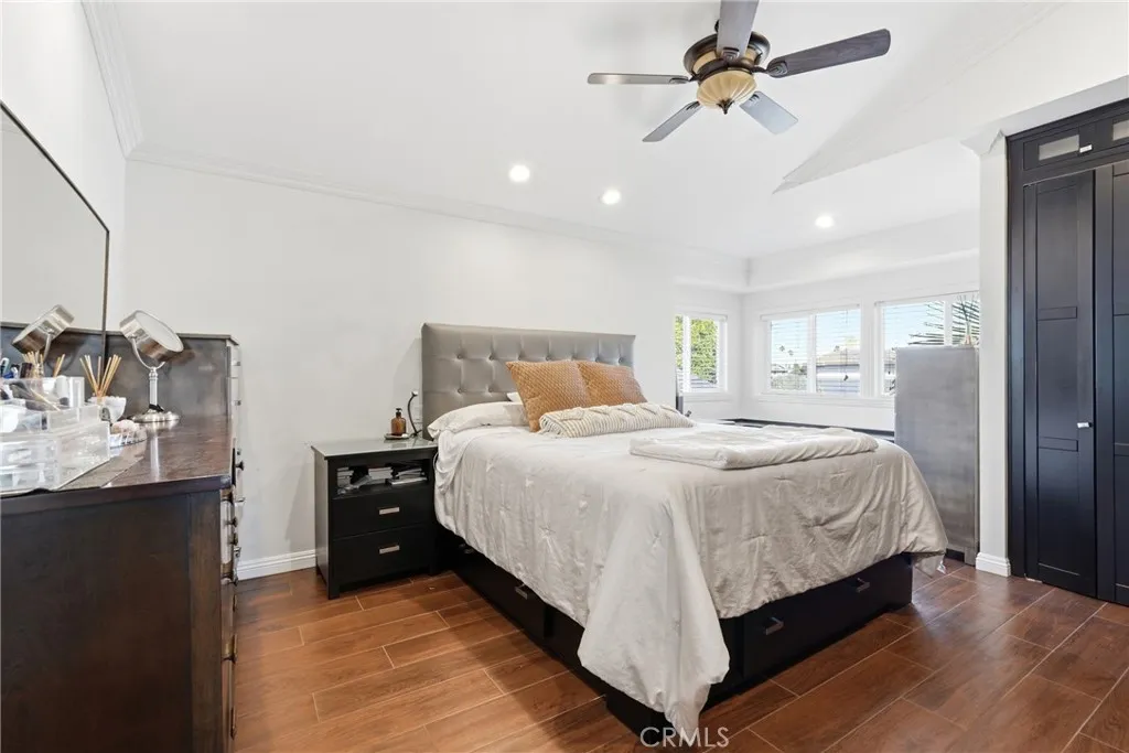 23313 Almarosa, Torrance, California 90505 home-pic-24