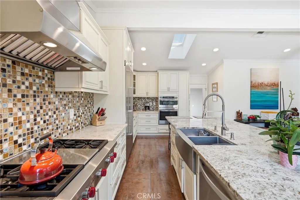 23313 Almarosa, Torrance, California 90505 home-pic-16