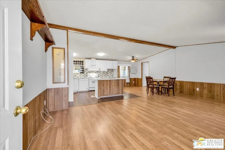 Laminant flooring