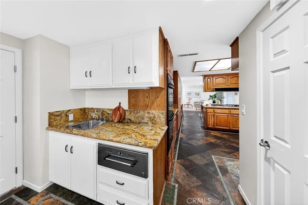 408 Meadow Lane, Monrovia, California 91016 home-pic-17