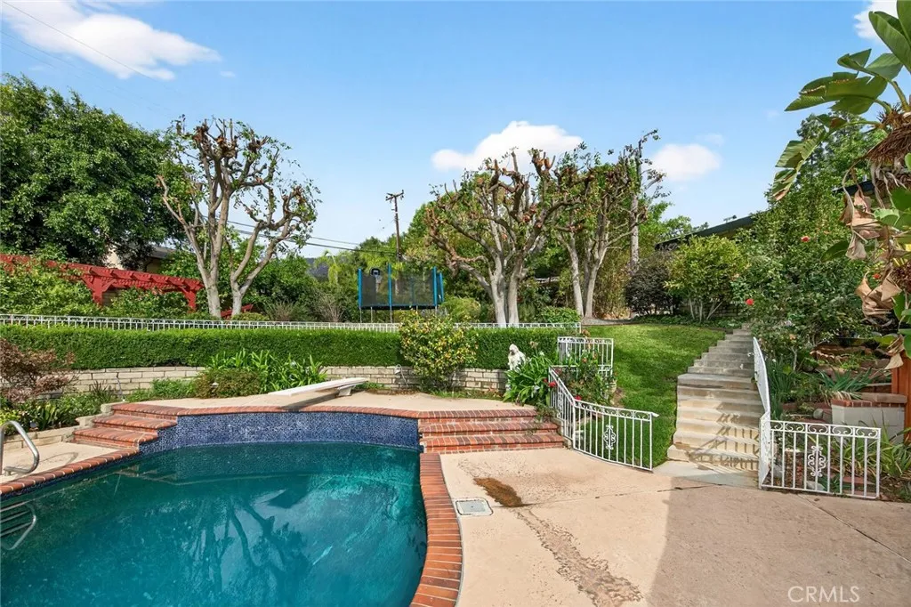 408 Meadow Lane, Monrovia, California 91016 home-pic-8